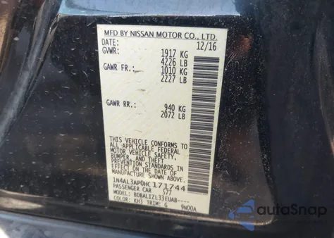 2017 Nissan Altima 2.5 Sv z USA, uszkodzony, nr VIN 1N4AL3AP0HC171744